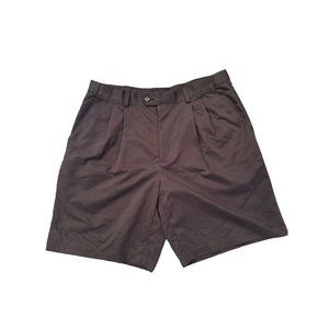 IZOD Shorts Size 36Mens Black‎ Pleated Chino With Logo, Pockets, 9” Inseam NWOT.